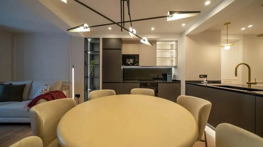 Apartamento de 3 dormitorios en Madrid, Spain No. 158 № 9