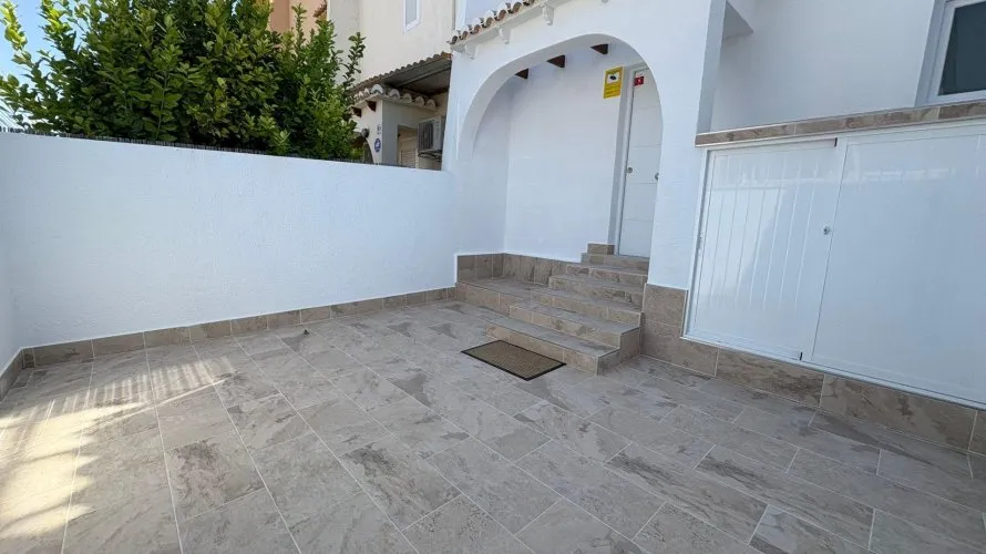 Сasa de 3 dormitorios en Torrevieja, Spain No. 791 № 17