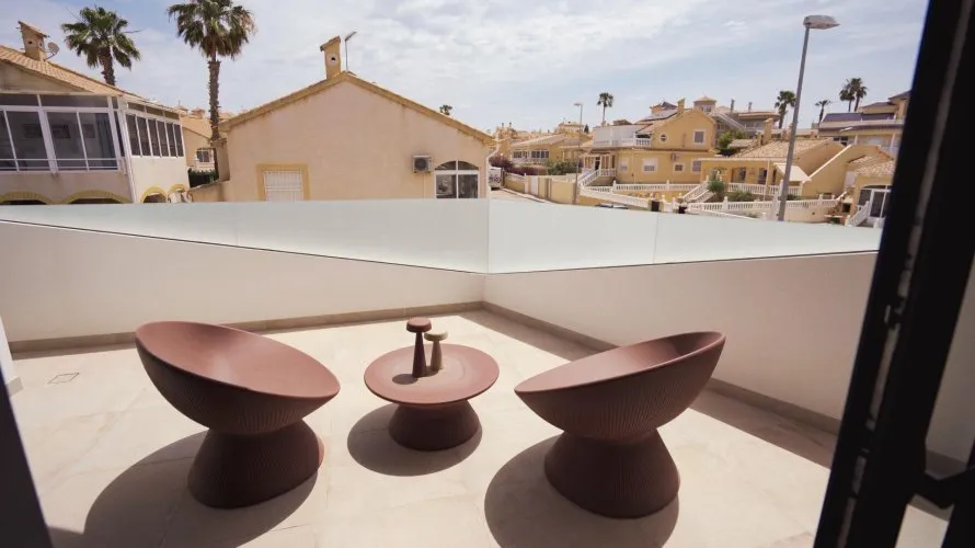 Villa de 3 dormitorios en La Florida, Spain No. 560 № 23