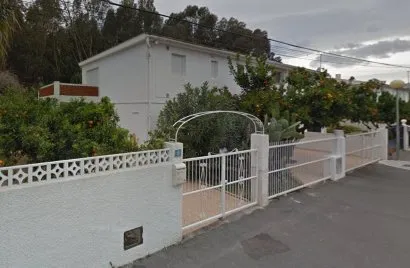 Сasa de 3 dormitorios en Albir, Spain No. 722