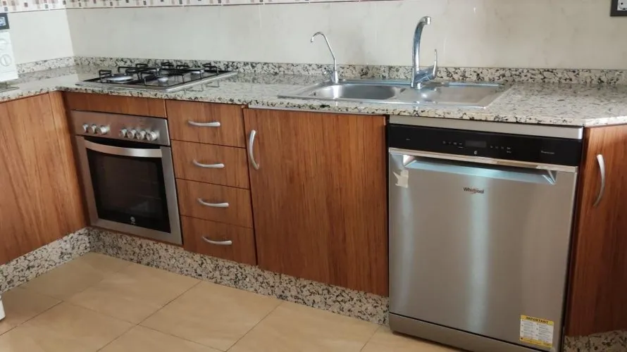 Сasa de 3 dormitorios en Torrevieja, Spain No. 750 № 6