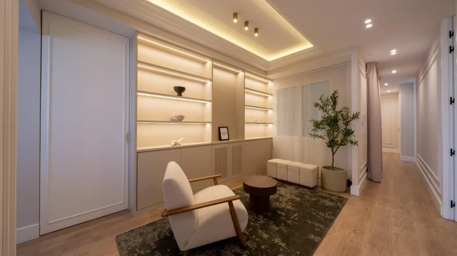 Apartamento de 2 dormitorios en Madrid, Spain No. 838 № 16