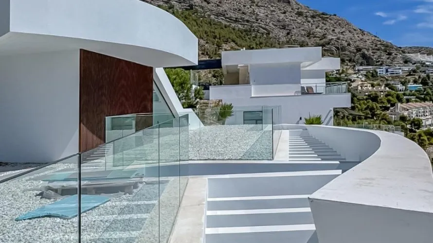 Villa de 4 dormitorios en Zona Altea Hills, Spain No. 920 № 1