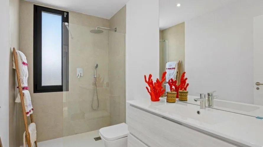 Villa de 3 dormitorios en Mar De Cristal, Spain No. 537 № 3