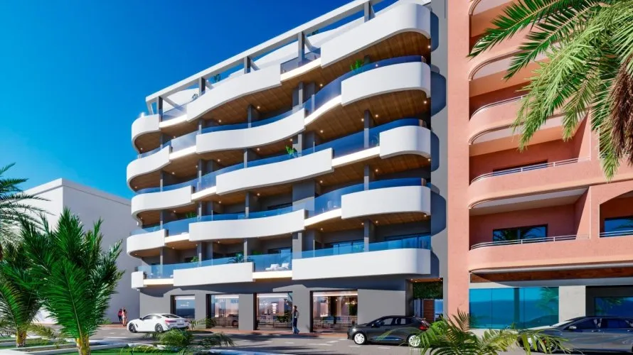 Apartamento de 2 dormitorios en Torrevieja, Spain No. 602 № 1