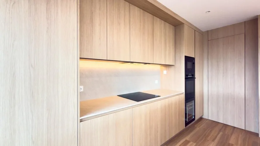 Apartamento de 3 dormitorios en Madrid, Spain No. 956 № 10