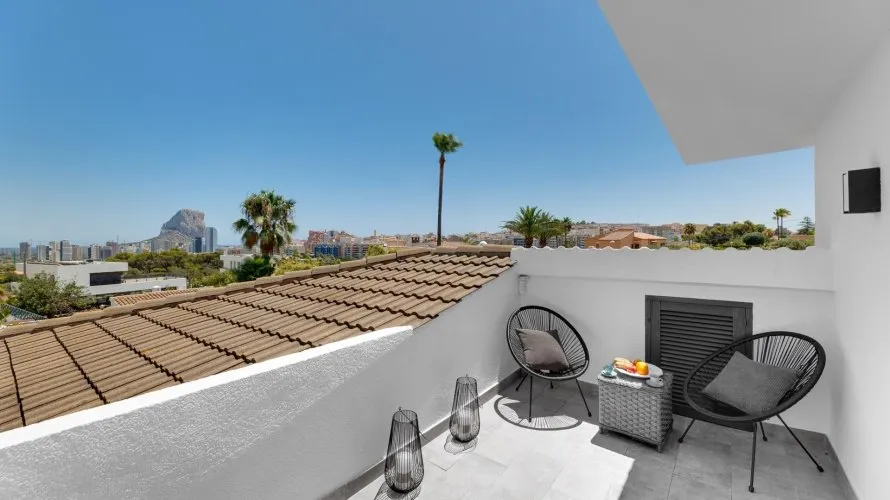 Villa de 6 dormitorios en Calpe, Spain No. 227 № 3