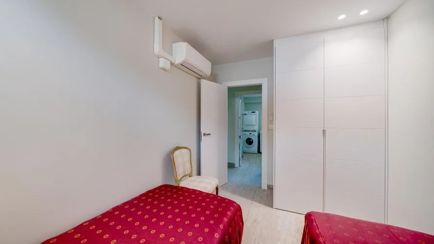 Villa de 5 dormitorios en Finestrat, Spain No. 458 № 20