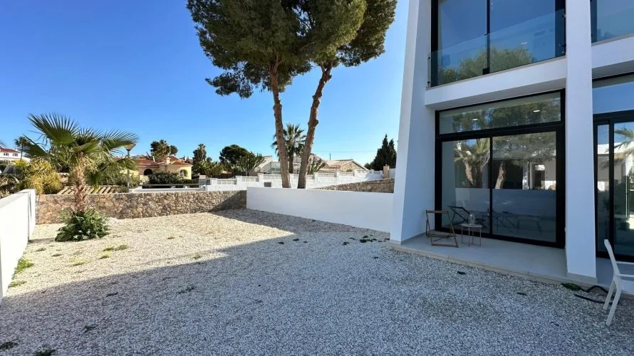 Сasa de 3 dormitorios en Calpe, Spain No. 486 № 9