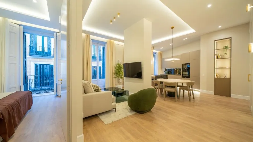 Apartamento de 3 dormitorios en Madrid, Spain No. 168 № 18