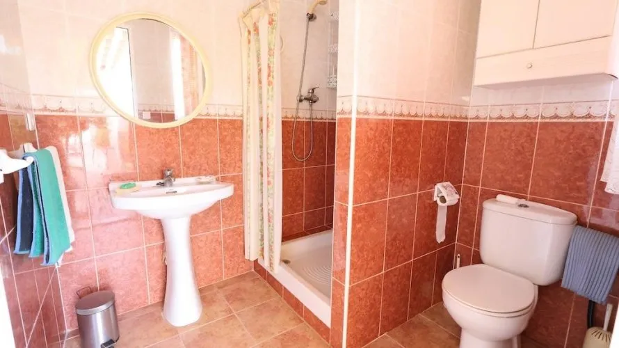 Apartamento de 5 dormitorios en Alicante, Spain No. 926 № 15