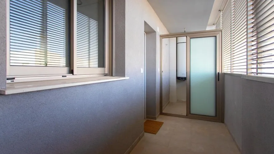 Apartamento de 3 dormitorios en Santa Pola, Spain No. 896 № 22