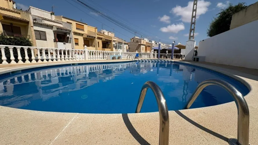 Сasa de 3 dormitorios en Torrevieja, Spain No. 791 № 21