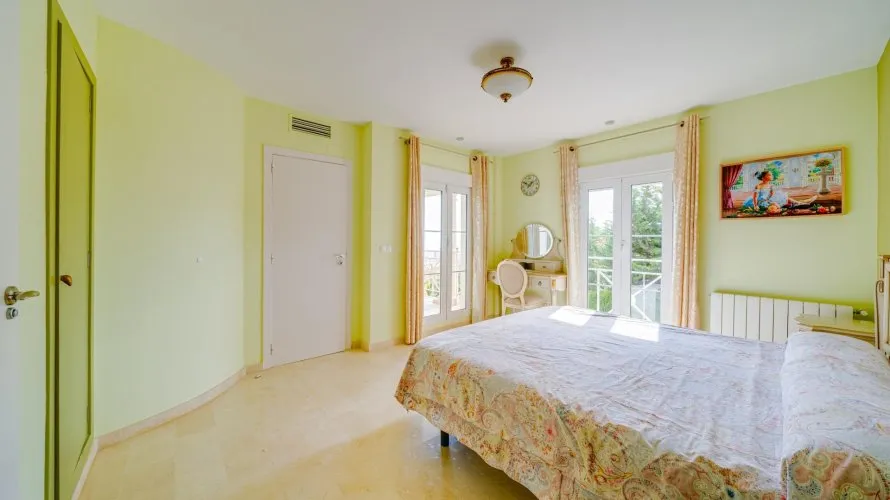 Villa de 4 dormitorios en Finestrat, Spain No. 165 № 24