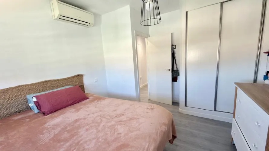 Apartamento de 2 dormitorios en Finestrat, Spain No. 887 № 5