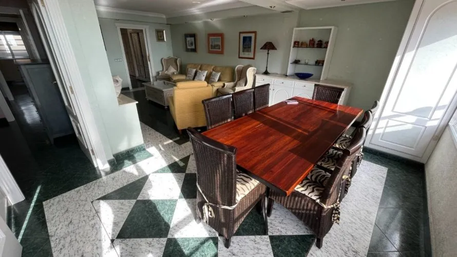 Apartamento de 2 dormitorios en Benidorm, Spain No. 392 № 4