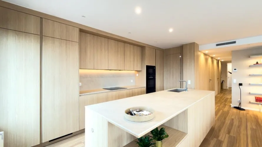 Apartamento de 3 dormitorios en Madrid, Spain No. 956 № 6