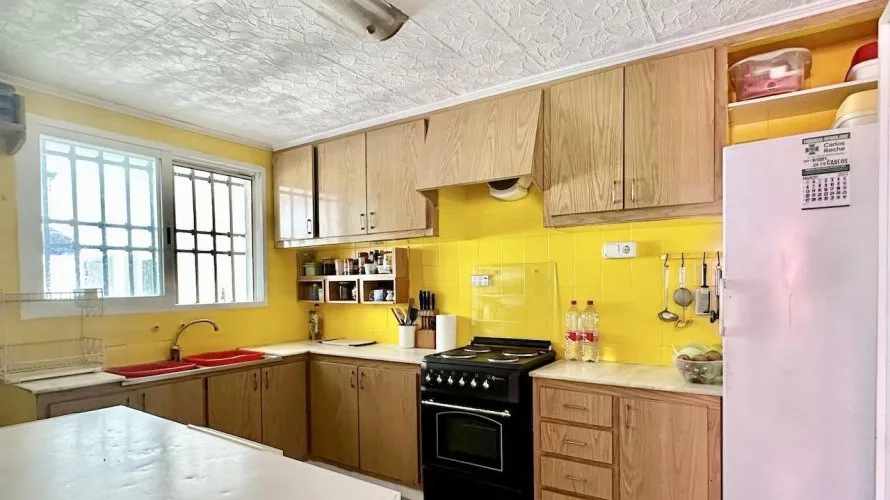 Villa de 4 dormitorios en L'Alfàs del Pi, Spain No. 452 № 26