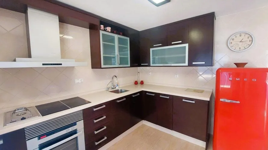 Apartamento de 4 dormitorios en Torrevieja, Spain No. 561 № 24