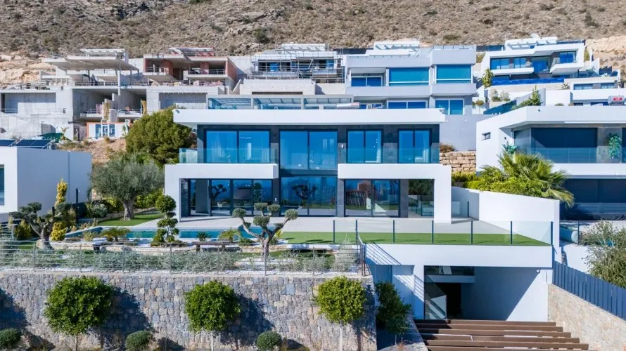 Villa de 7 dormitorios en Finestrat, Spain No. 703 № 25