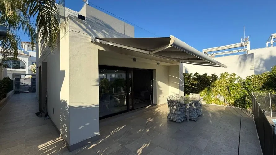 Villa de 3 dormitorios en Ciudad Quesada, Spain No. 901 № 6