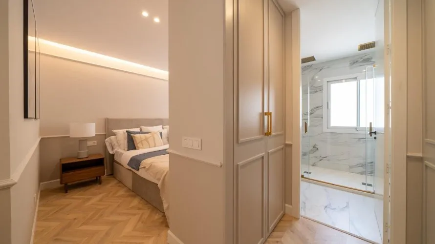 Apartamento de 3 dormitorios en Madrid, Spain No. 792 № 19