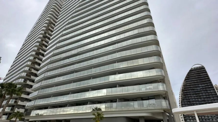 Ático de 3 dormitorios en Benidorm, Spain No. 569 № 20