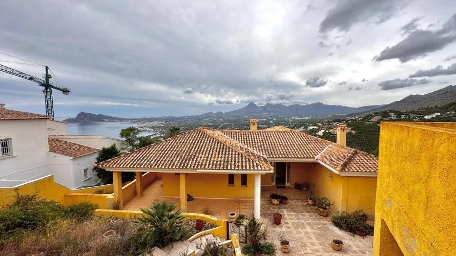 Villa de 5 dormitorios en Zona Altea Hills, Spain No. 498
