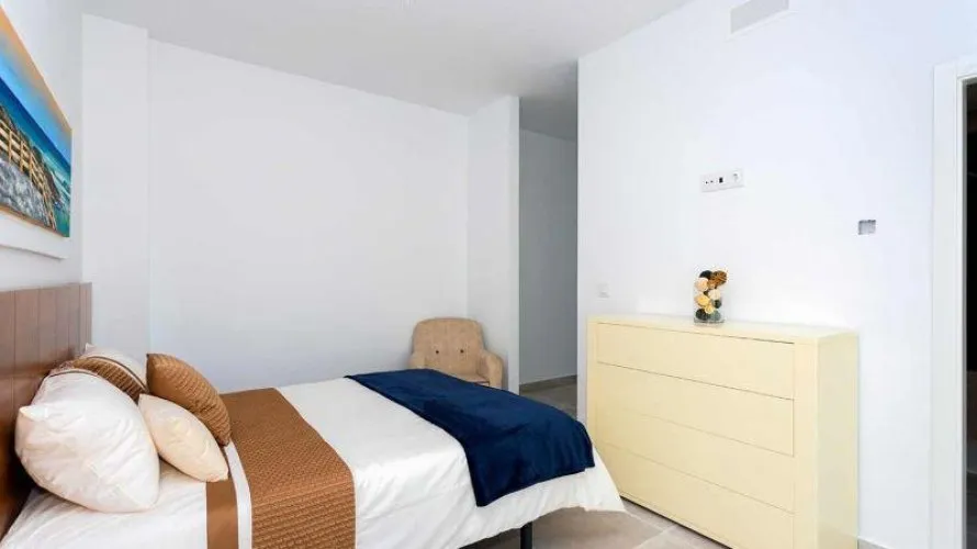 Villa de 3 dormitorios en Daya Nueva, Spain No. 275 № 11