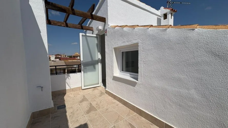 Сasa de 3 dormitorios en Torrevieja, Spain No. 791 № 15