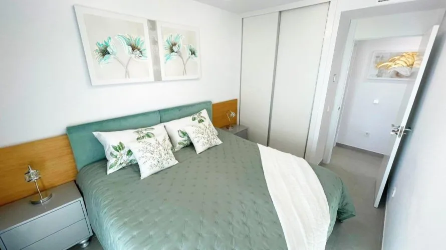 Apartamento de 3 dormitorios en Villajoyosa, Spain No. 744 № 23