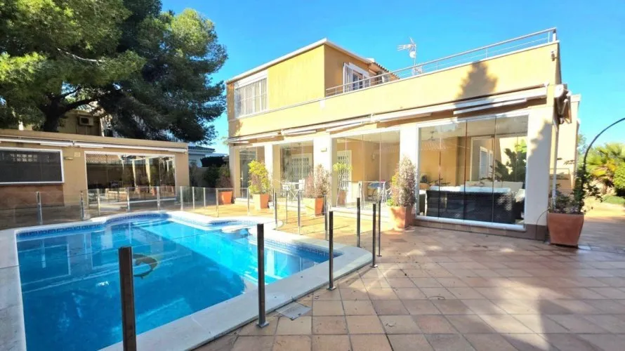 Сasa de 5 dormitorios en Dehesa De Campoamor, Spain No. 127 № 24