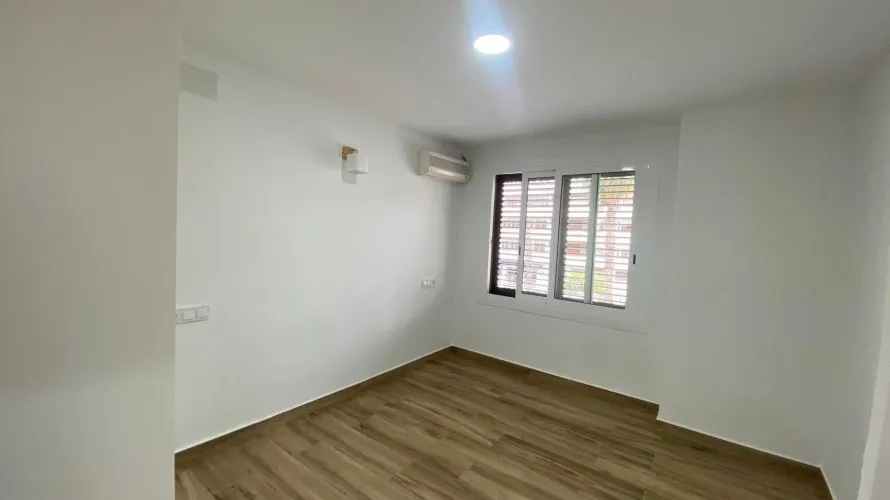 Apartamento de 3 dormitorios en Torrevieja, Spain No. 135 № 17