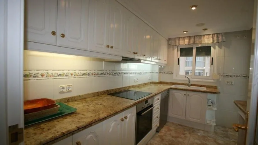 Apartamento de 140m² en Calpe, Spain No. 932 № 2