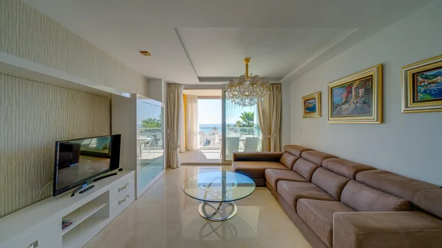 Apartamento de 2 dormitorios en Villajoyosa, Spain No. 411 № 5