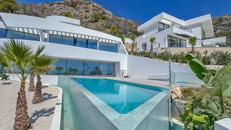 Villa de 4 dormitorios en Zona Altea Hills, Spain No. 920 № 15