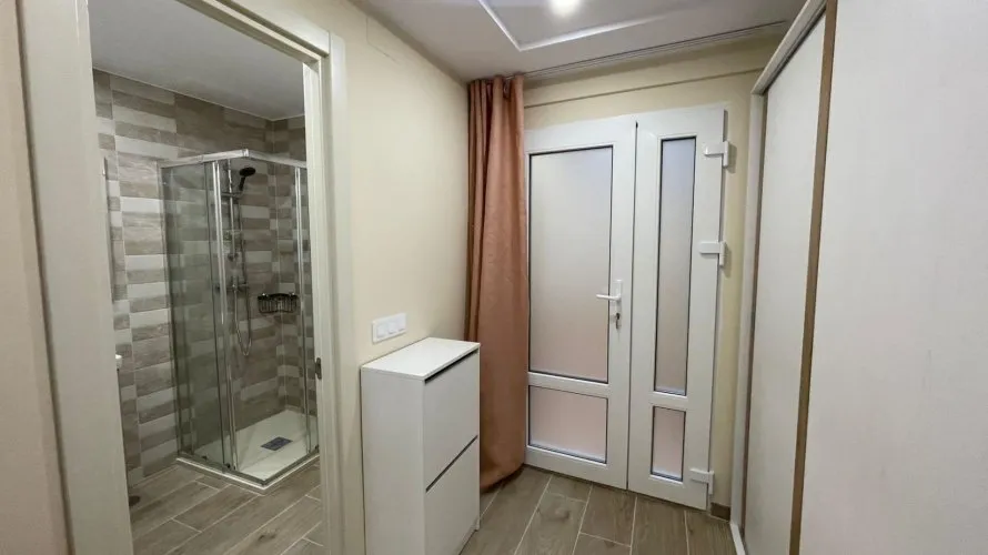 Apartamento de 3 dormitorios en Alicante, Spain No. 357 № 14