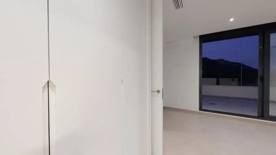 Apartamento de 4 dormitorios en La Alberca, Spain No. 369 № 9