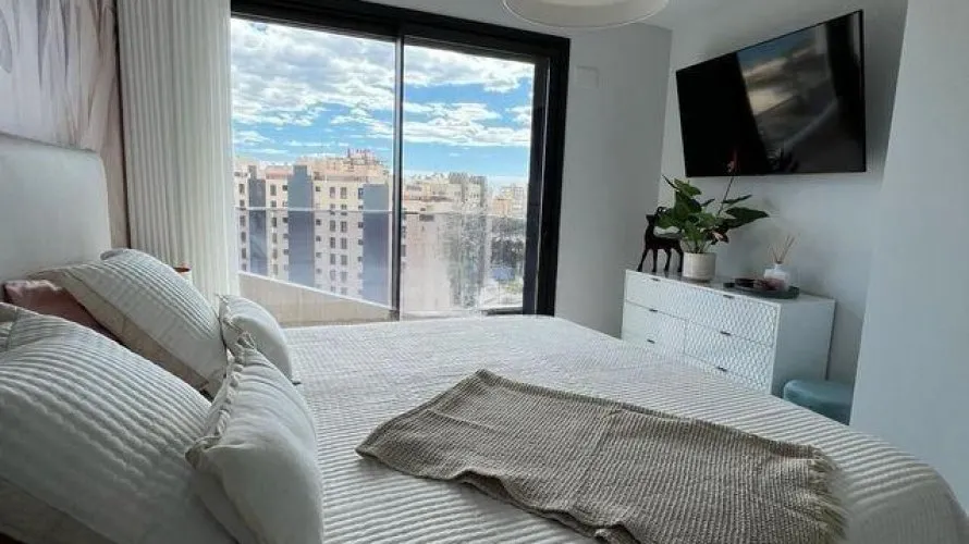 Ático de 3 dormitorios en Alicante, Spain No. 943 № 18