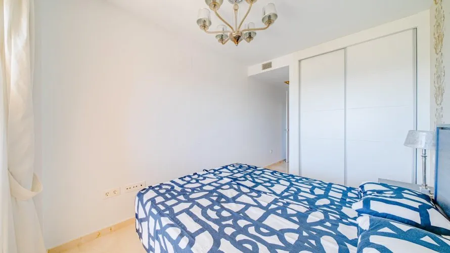 Apartamento de 2 dormitorios en Villajoyosa, Spain No. 411 № 24
