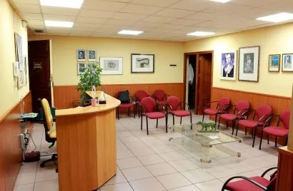 Apartamento de 5 dormitorios en Madrid, Spain No. 621