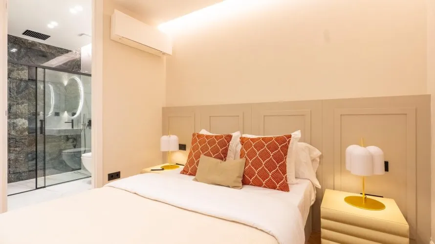 Apartamento de 3 dormitorios en Madrid, Spain No. 234 № 16