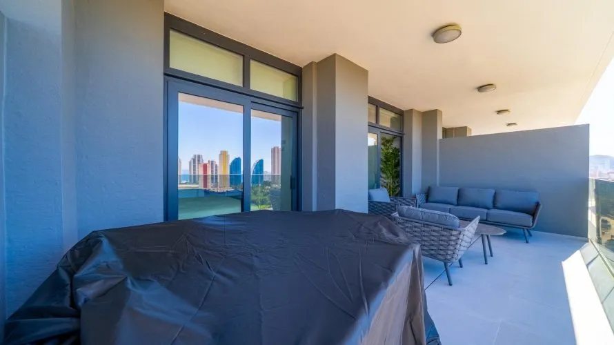 Apartamento de 2 dormitorios en Benidorm, Spain No. 727 № 10