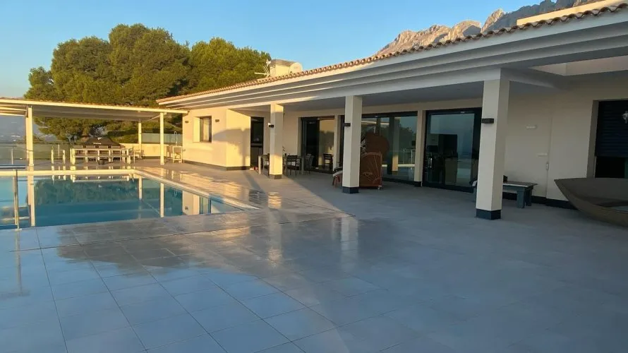 Villa de 5 dormitorios en Zona Altea Hills, Spain No. 873 № 1