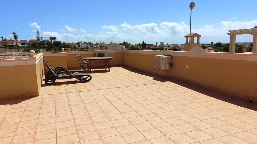 Villa de 3 dormitorios en Ciudad Quesada, Spain No. 492 № 4