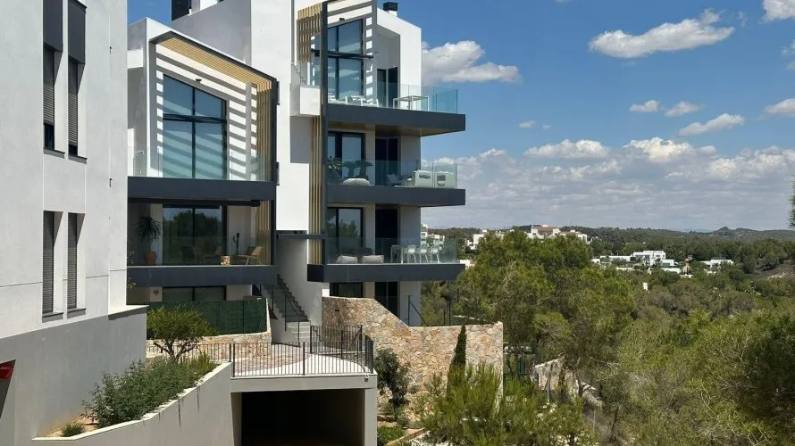 Apartamento de 2 dormitorios en Orihuela, Spain No. 117