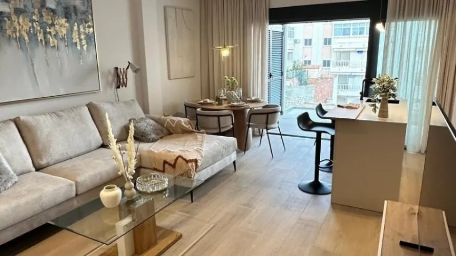 Apartamento de 2 dormitorios en Guardamar del Segura, Spain No. 645 № 10