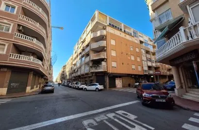 Ático de 2 dormitorios en Torrevieja, Spain No. 228