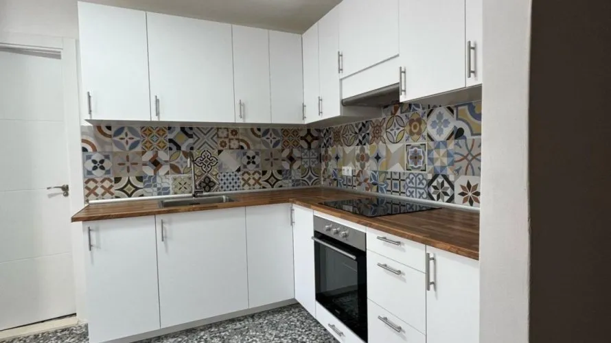 Apartamento de 3 dormitorios en Torrevieja, Spain No. 166 № 8