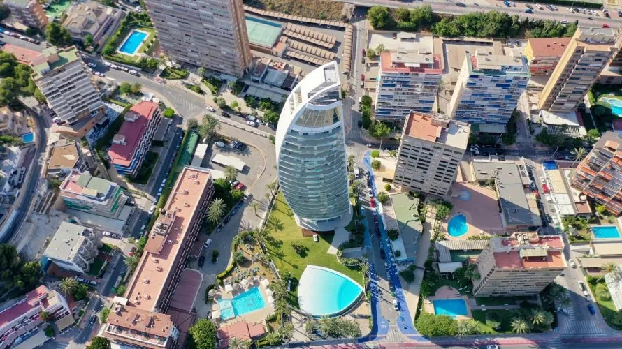 Apartamento de 2 dormitorios en Benidorm, Spain No. 530 № 5